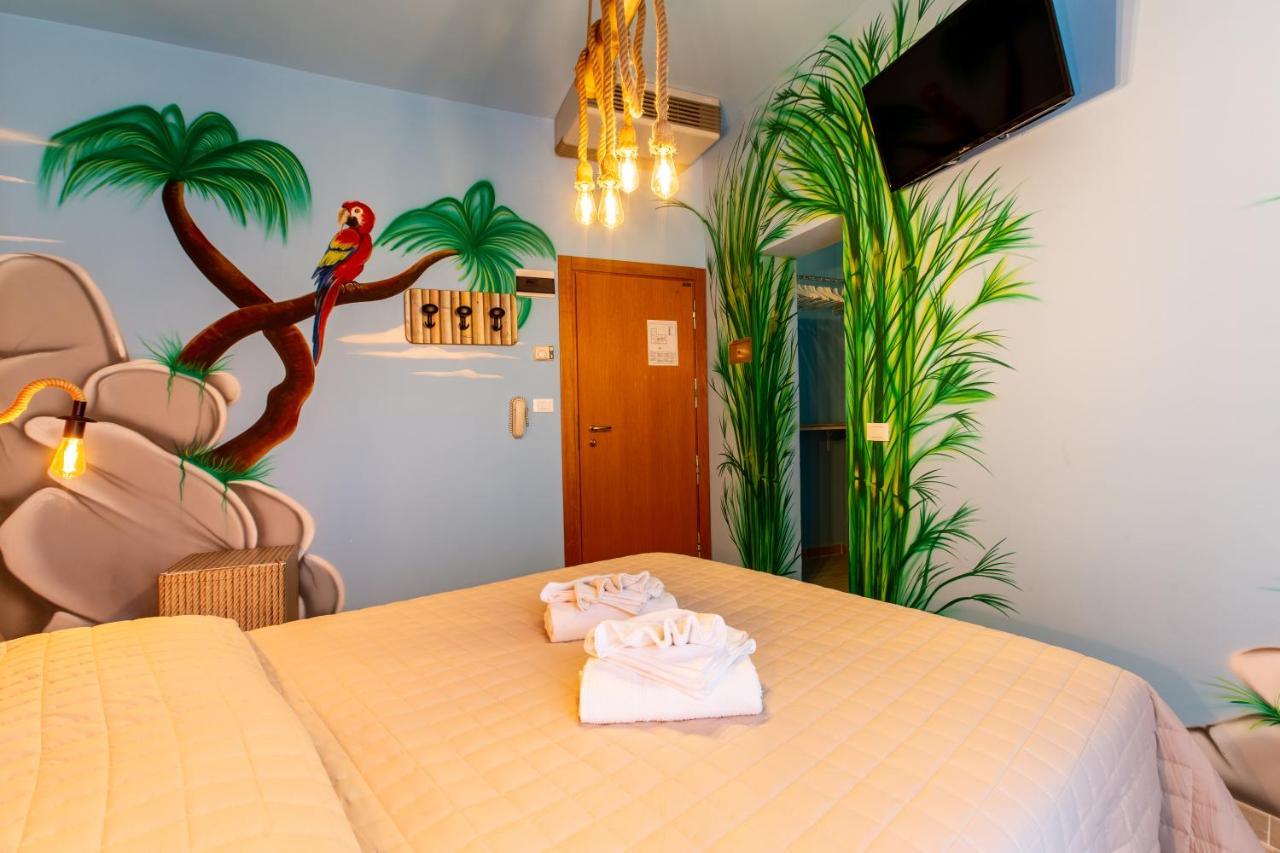 Hotel Jole San Mauro Mare エクステリア 写真