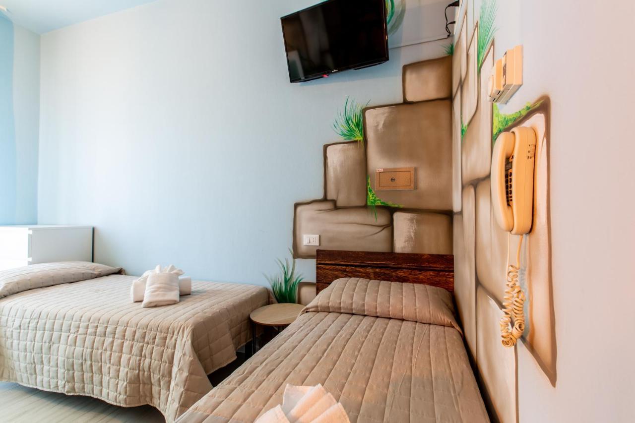 Hotel Jole San Mauro Mare エクステリア 写真