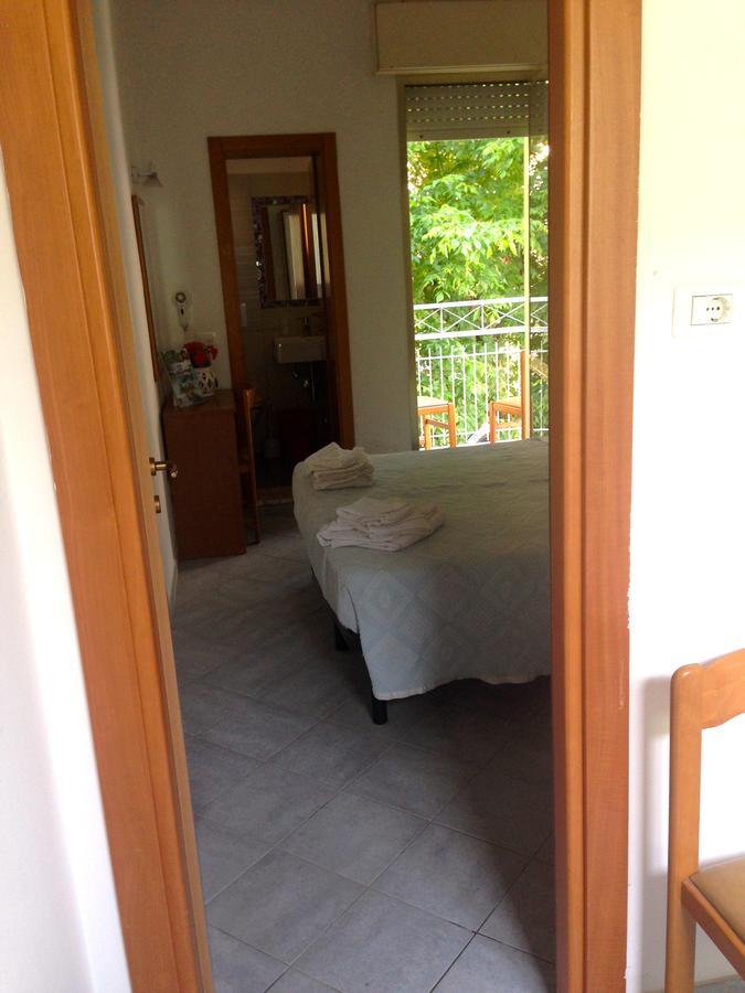 Hotel Jole San Mauro Mare エクステリア 写真