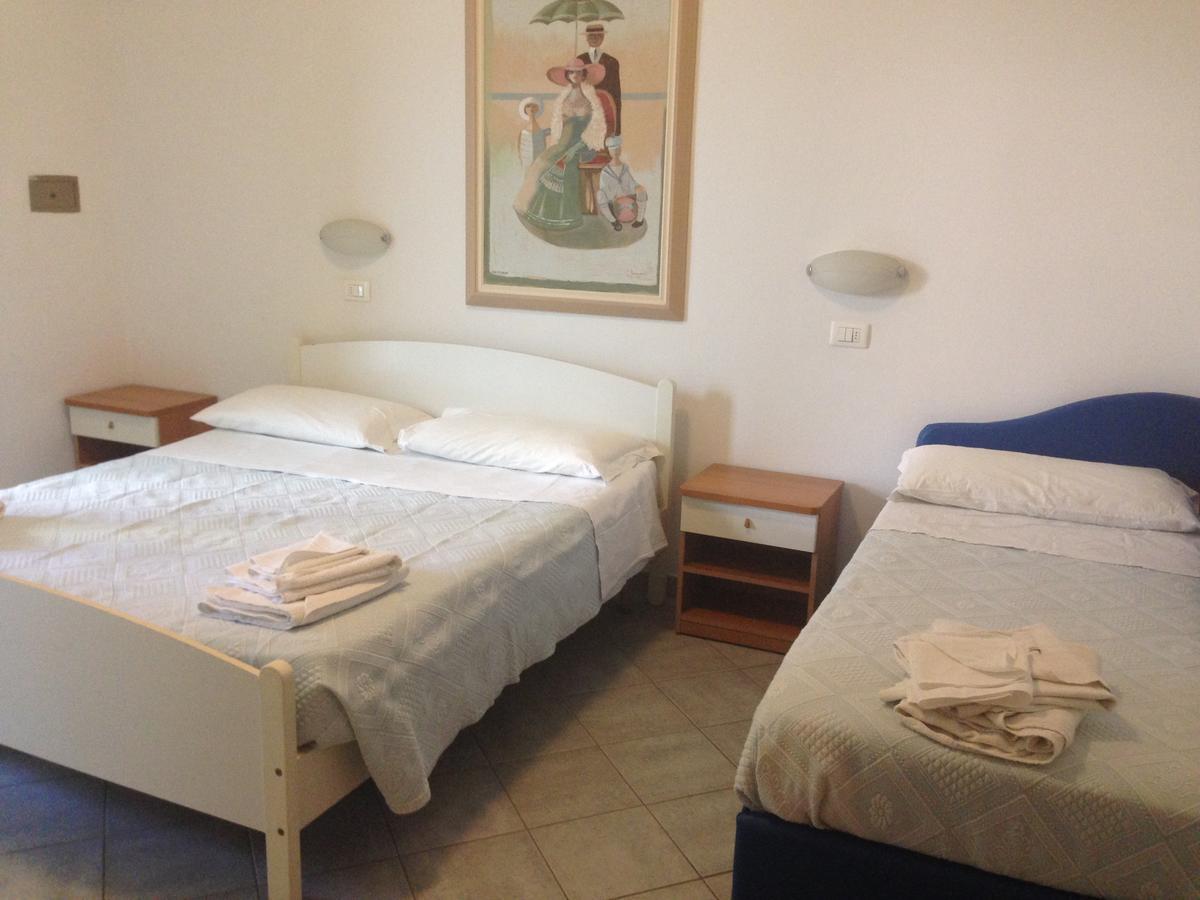 Hotel Jole San Mauro Mare エクステリア 写真